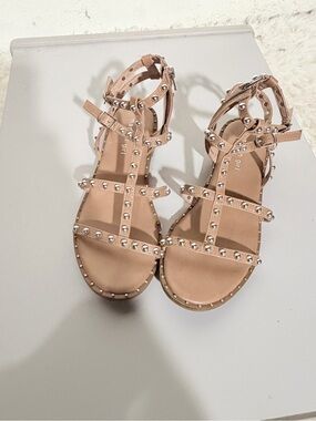 Madden Girl Nude Pink Studded T-Strap Flat Sandals
